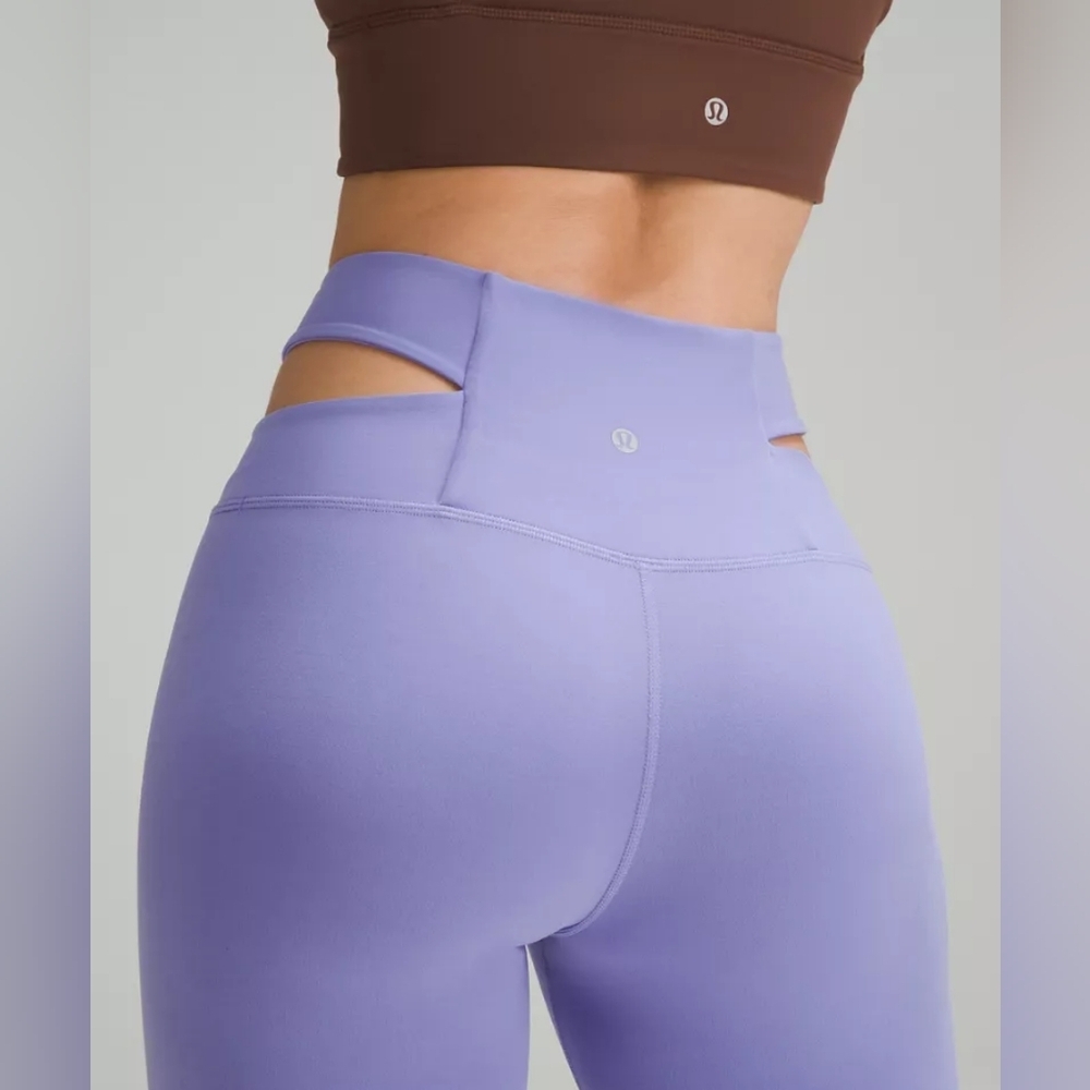 Lululemon Athletica Align High-Rise Shorts Limited Edition Lavender Size 8 - Picture 4 of 4